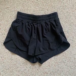 lululemon track that 3in short